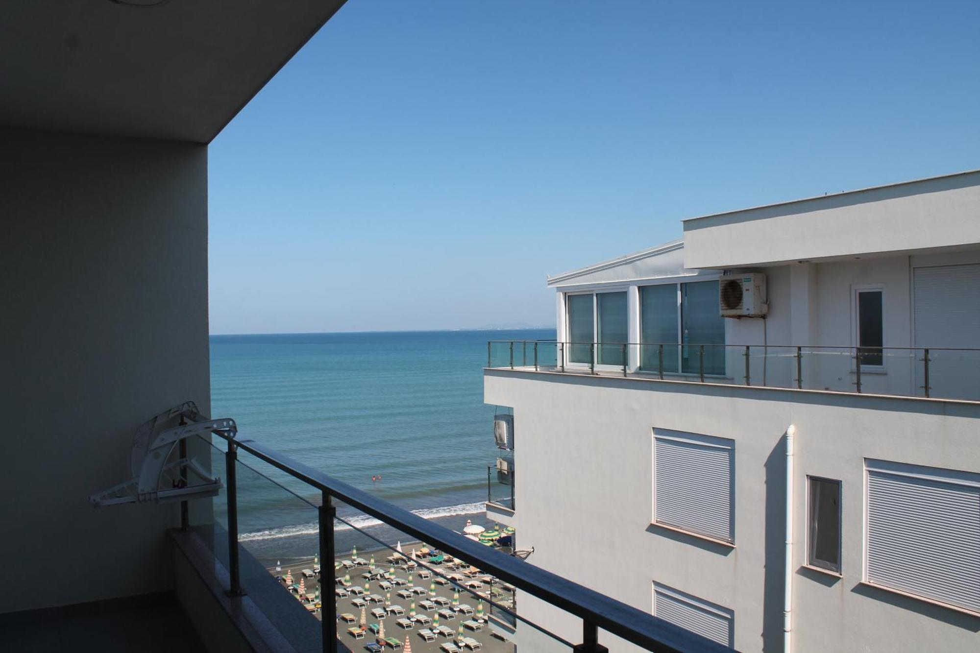 Apartament Roxhensi Shëngjin Zewnętrze zdjęcie