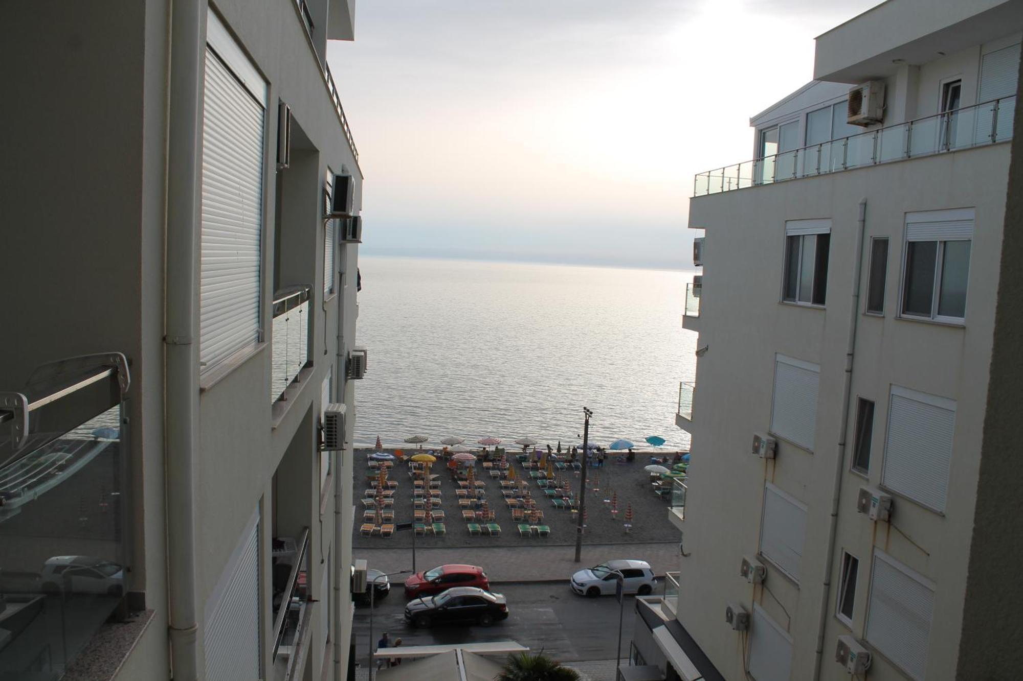Apartament Roxhensi Shëngjin Zewnętrze zdjęcie