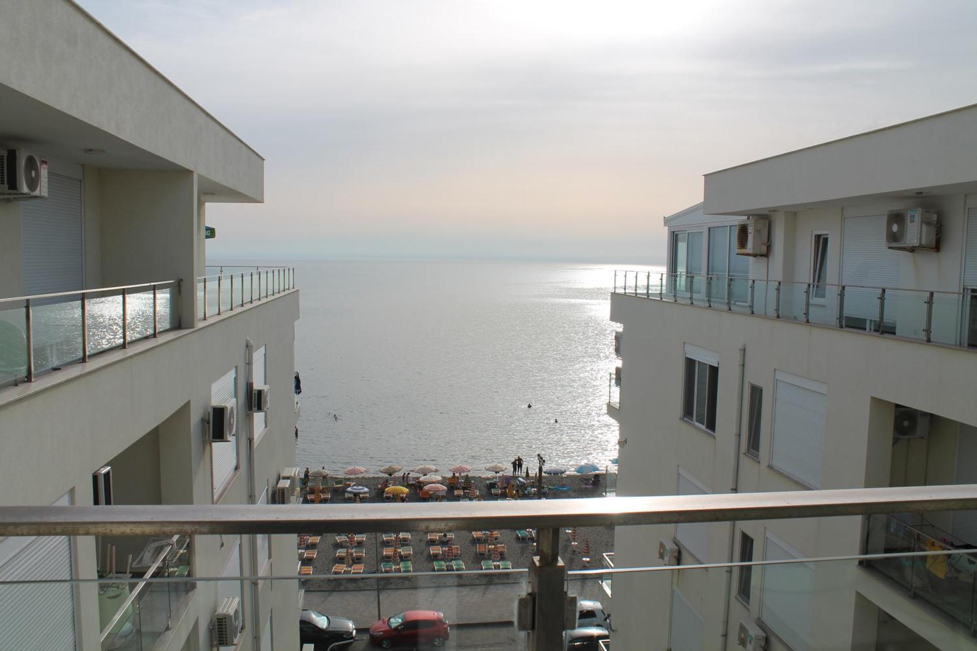 Apartament Roxhensi Shëngjin Zewnętrze zdjęcie